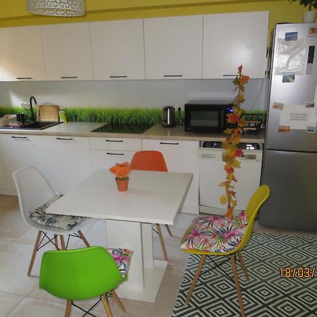 Apartament Biala Flaga Z Rowerami I Podworkiem 150M Do Jeziora Charzykowy Esterno foto